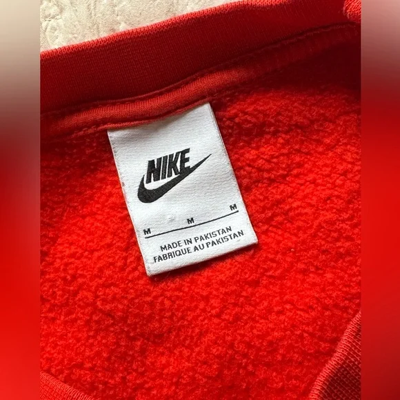 Nike Women's Red Cropped Sweater - Picture 4 of 4